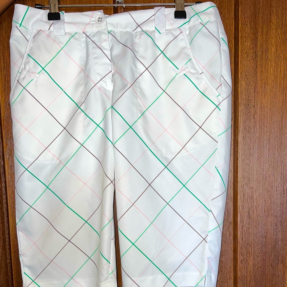 Nike golf shorts